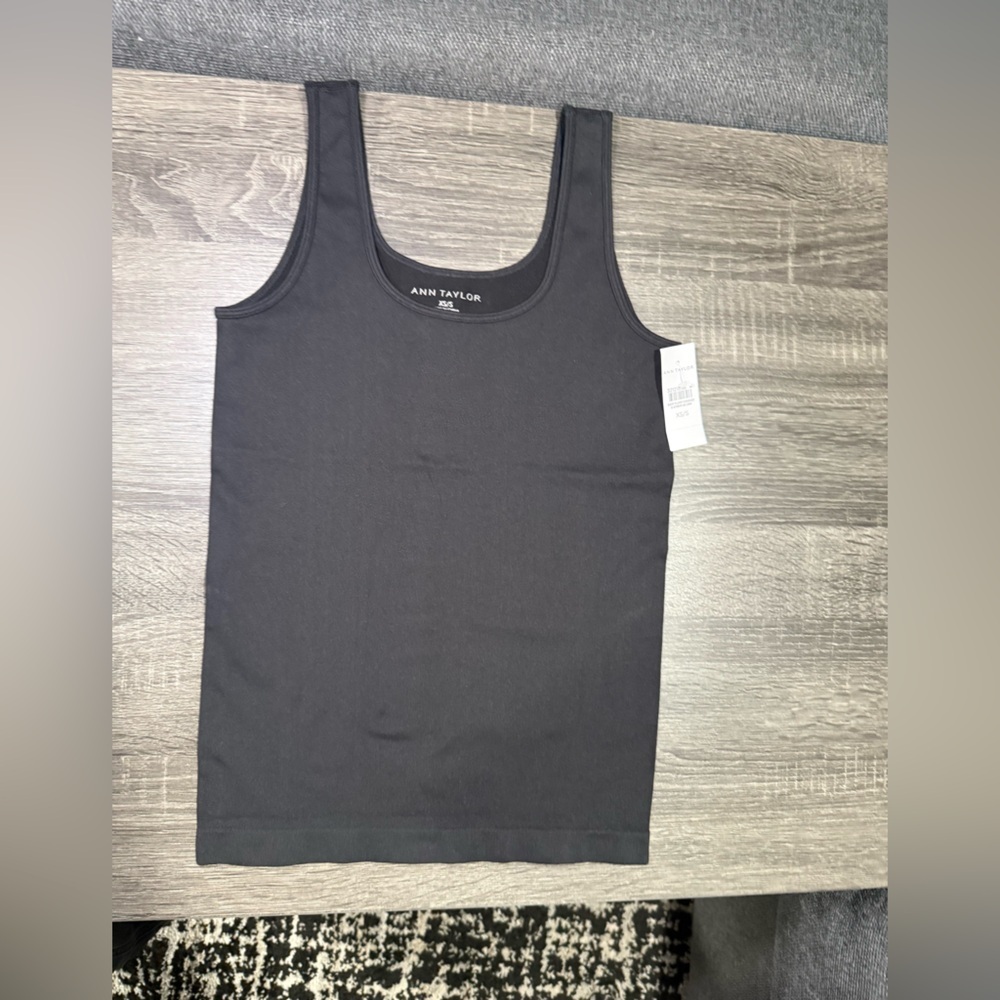 Ann Taylor Elegant Black Sleeveless Top - Picture 2 of 6